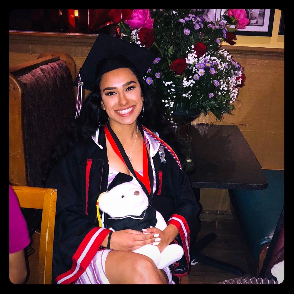 Meet your Posher, Emily